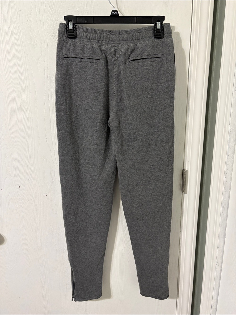 Gymshark Mens Joggers Grey Ankle Zip Sweatpants Athleisure Workout Size Small - Picture 7 of 11